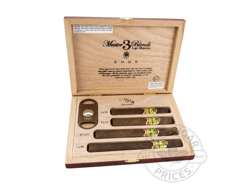 Oliva Master Blends 3 Sampler with Cigar Cutter